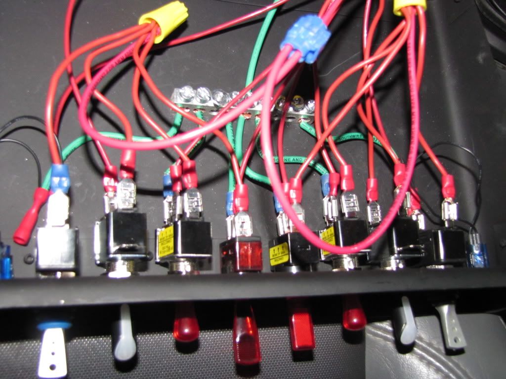 Homemade relay box & Spod for 8 switches